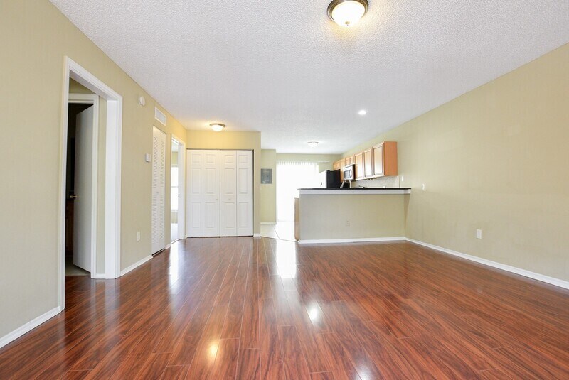 Primary Photo - 3651 N. Goldenrod Rd.