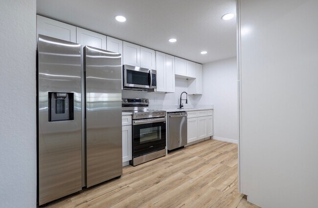Foto del edificio - 511 Carr St
