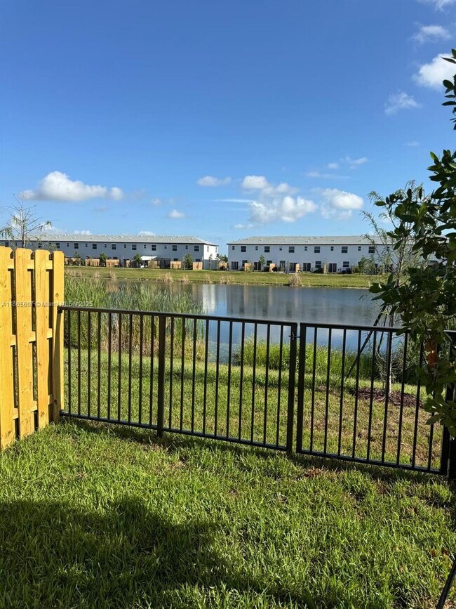 Foto del edificio - 17851 SW 359th St