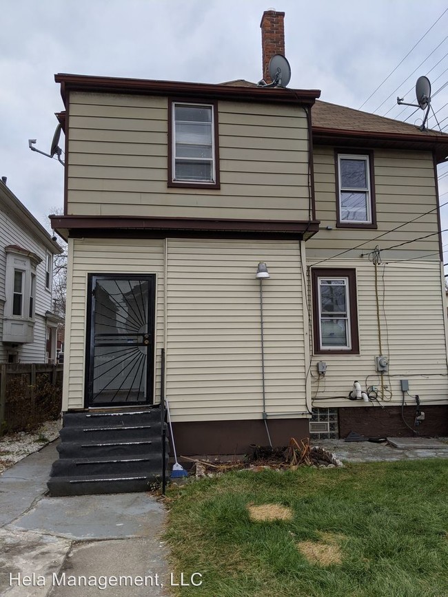 Building Photo - 4 br, 1 bath House - 2576 Sheridan