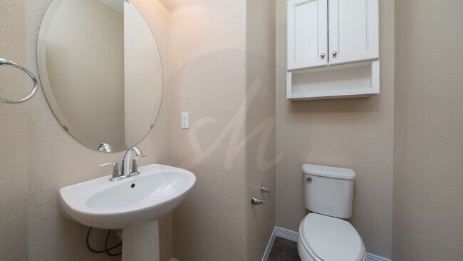 Foto del edificio - Immaculate two story home in Indigo Ranch