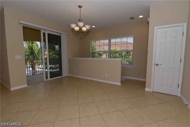 Building Photo - 8560 Evernia Ct