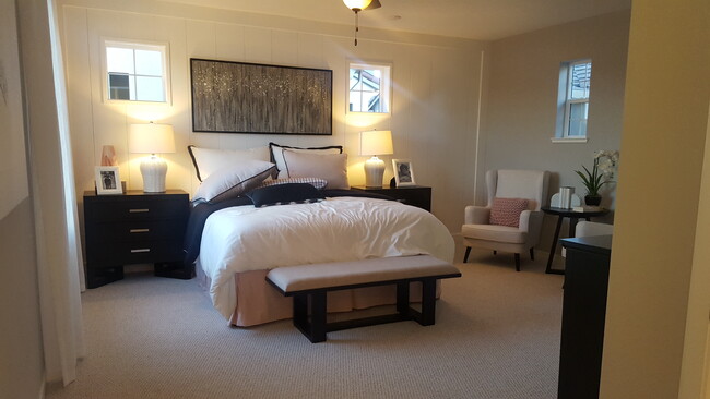Master bed room - 1826 Yellowwood Ave