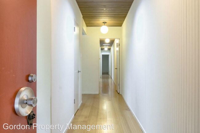 Building Photo - 4 br, 2.5 bath House - 53 Cameo Way