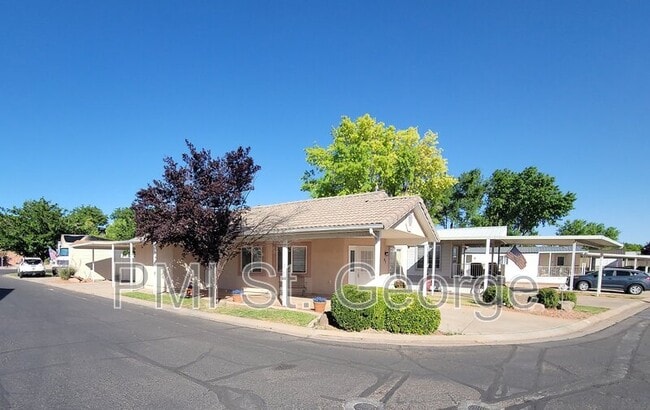 Building Photo - 2990 E Riverside Dr