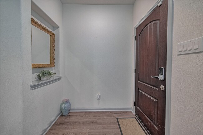 Foto del edificio - 3540 Rebecca St