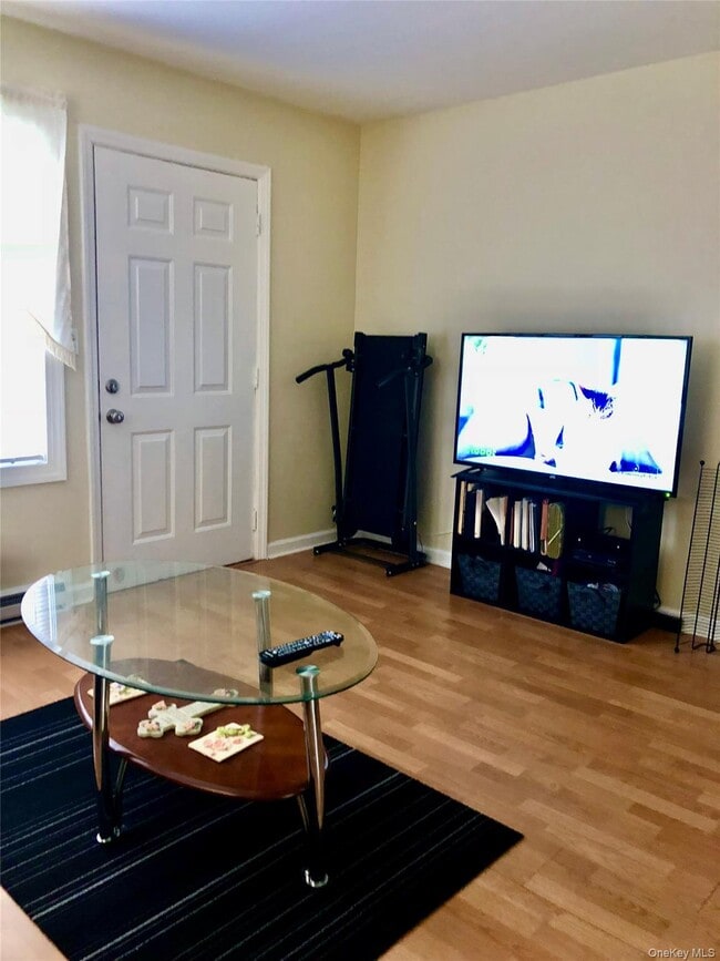 Building Photo - 382 County Rte 22