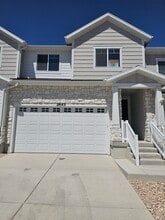 Building Photo - 2843 Blue Dawn Ln