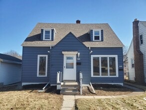 Building Photo - 4556 N 65th St