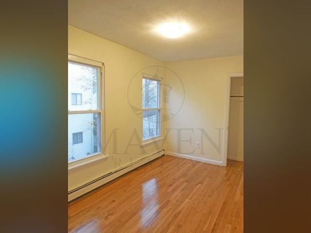 Foto del edificio - 19 Pine St