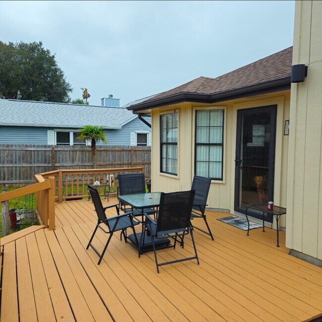 Foto del edificio - 2253 Kerra Ln