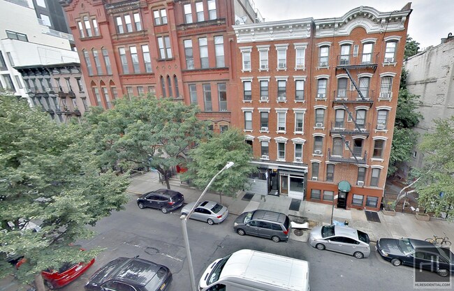 Building Photo - East 1st Street