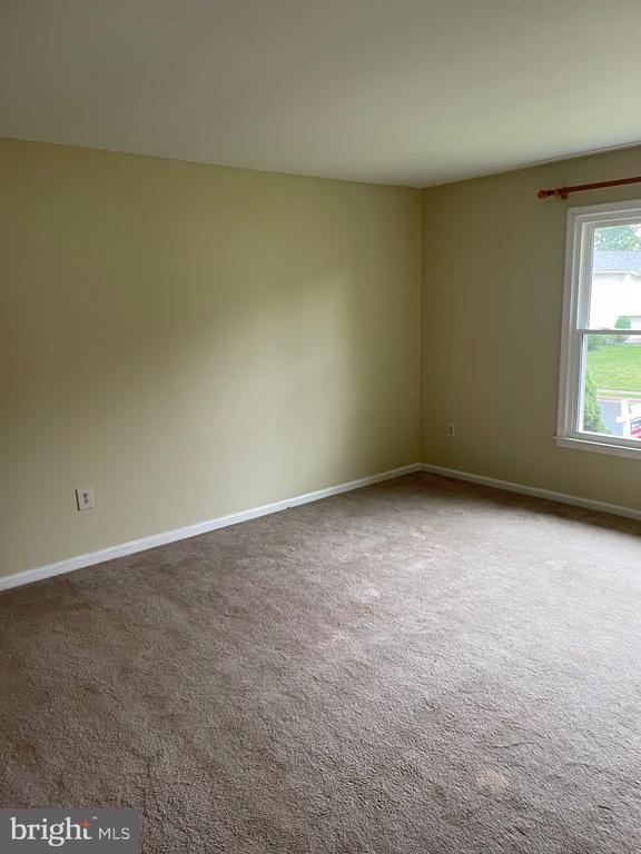 Building Photo - 7107 Sontag Way
