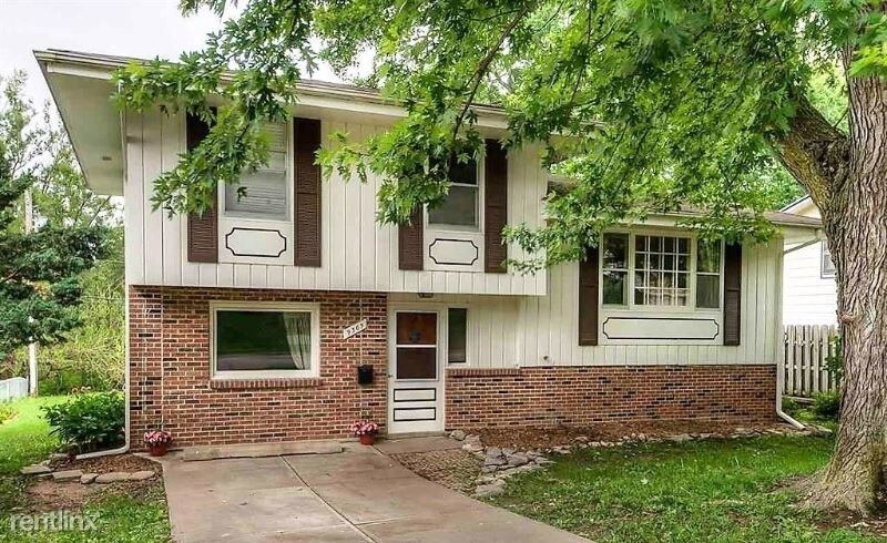 Foto principal - 3 br, 1 bath House - 9309 Meadow Dr