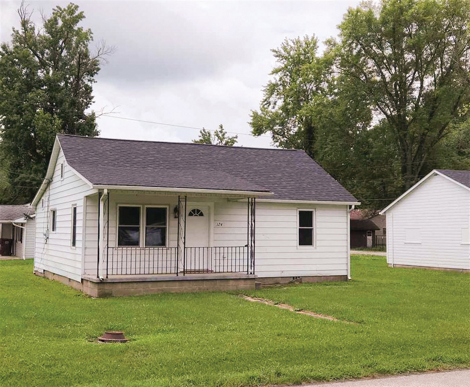 Front - 1243 E Hendrix St