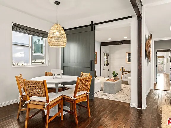 Foto del edificio - 3012 Bentley Ct