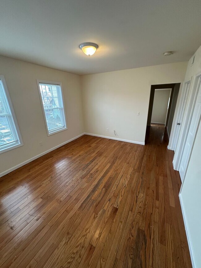 Foto del edificio - 227-231-231 Spring St