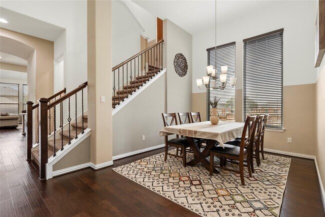 Foto del edificio - 400 Garner Park Dr
