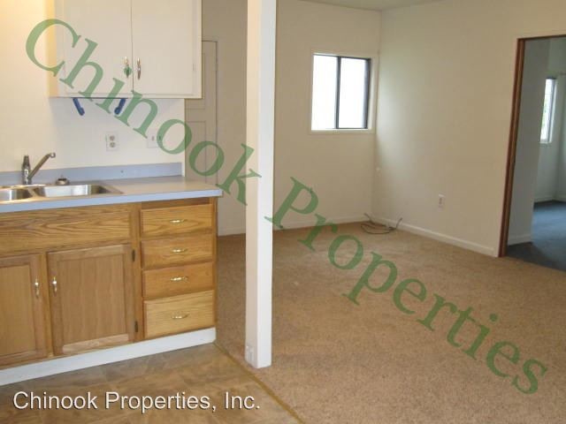 Building Photo - 2133 1/2 Kincaid St