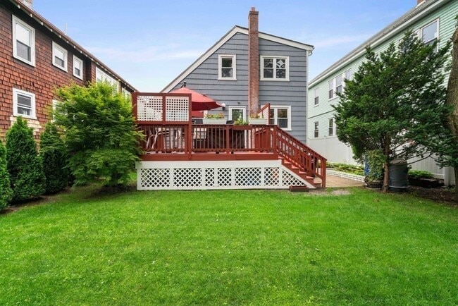 Foto del edificio - 45 Magoun St