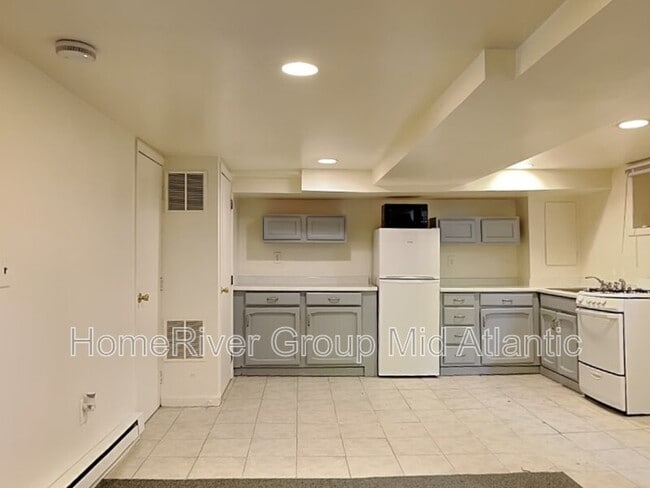 Foto del edificio - 6313 Frederick Rd