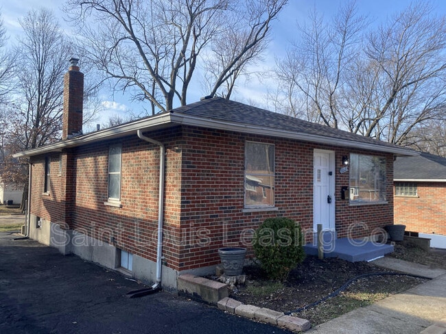 Building Photo - 9012 Bessemer Ave