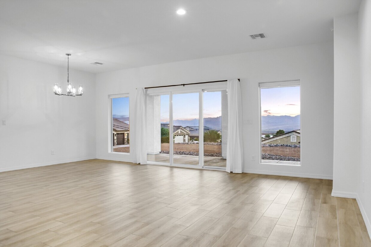 Foto principal - Beautiful Contemporary home with panoramic views! Community pool and club house use included.