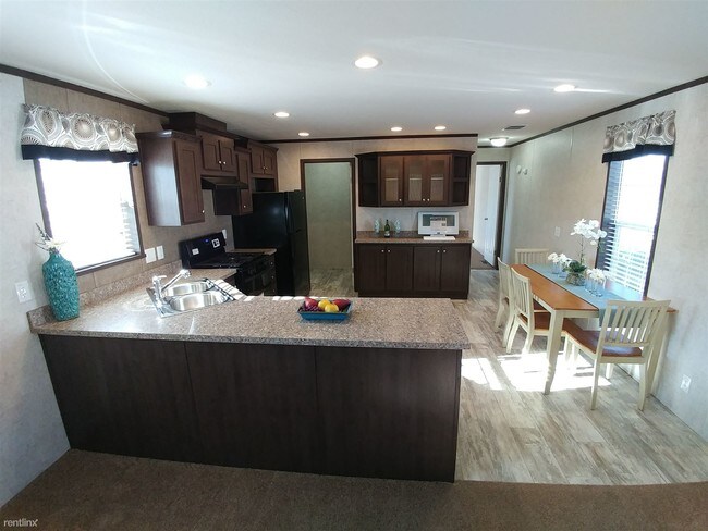 Building Photo - 3 br, 2 bath House - 25 Berry Ln