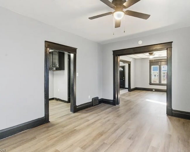 Building Photo - Charming House for rent