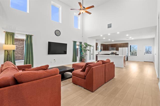 Foto del edificio - 7609 Poplar Dr