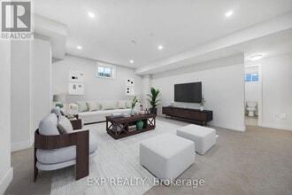 Building Photo - 24 Sikura Cir