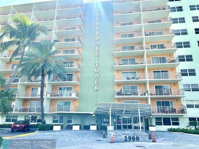 Foto del edificio - 2900 NE 30th St
