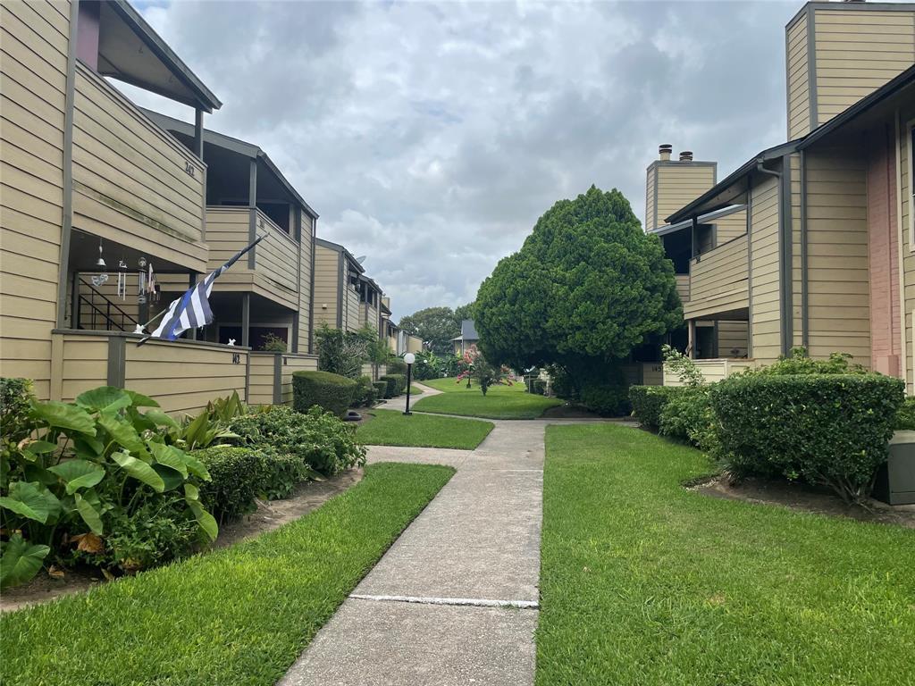 15534 Zabolio Dr Unit 245, ster, TX 77598 Condo for Rent in