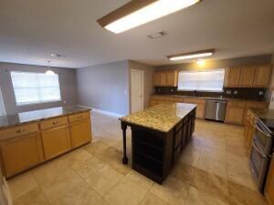 Building Photo - 6612 Bluefish Rd