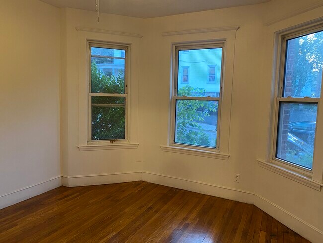 Foto del edificio - 15 Scottfield Rd
