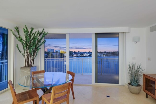 Photo - 511 Bayshore Dr Apartment