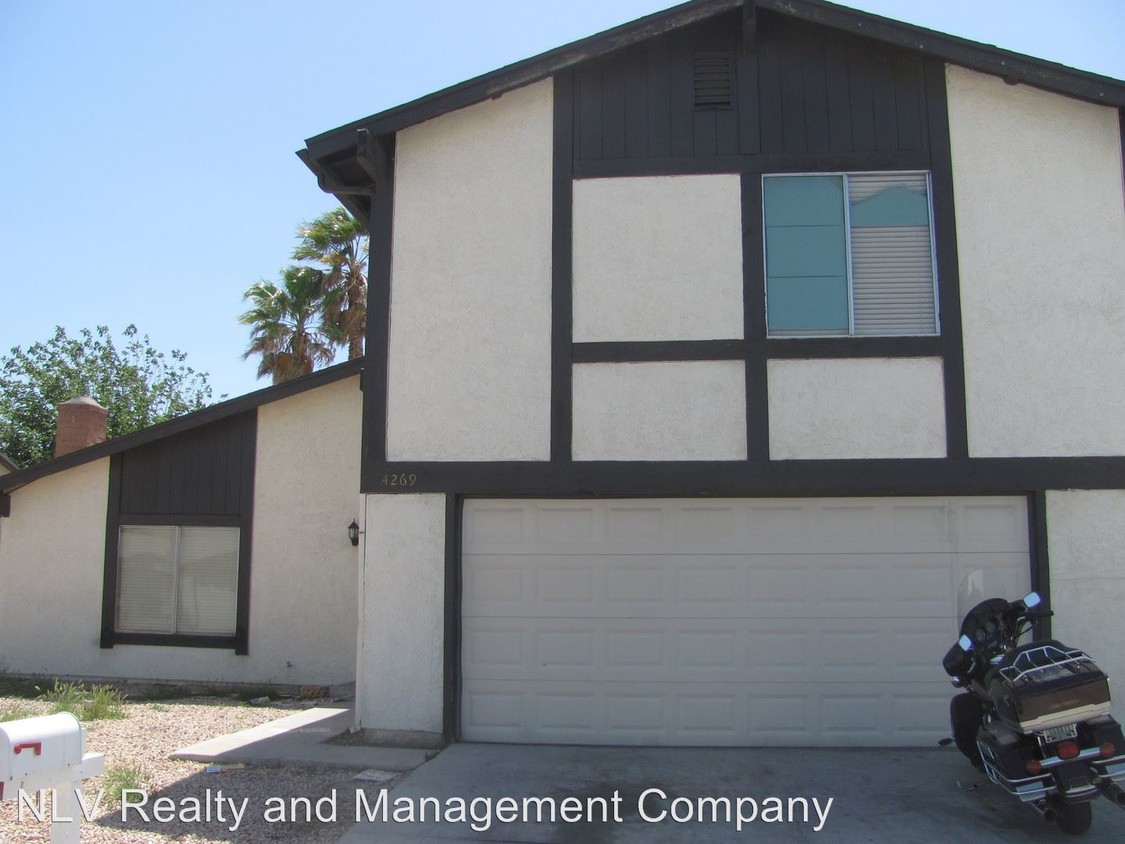 Primary Photo - 4 br, 2.5 bath House - 4269 Skyview Dr.