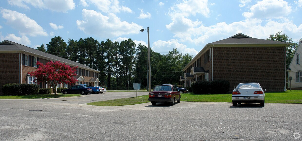 Foto principal - 2600-2625 Berma Ct