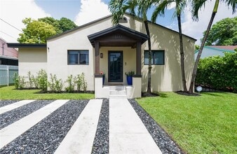Building Photo - 1747 NW 31st St