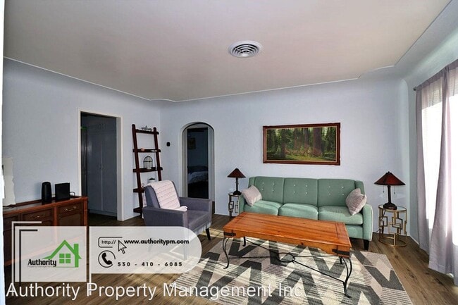 Foto del edificio - 2 br, 1 bath House - 918 Placer St