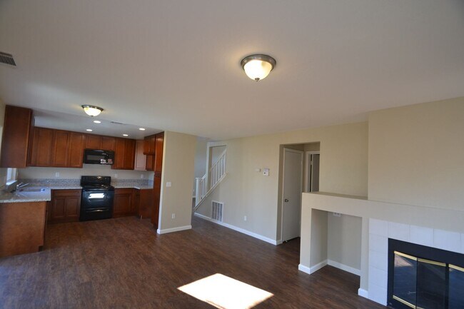 Foto del edificio - 4928 Stonegate Way