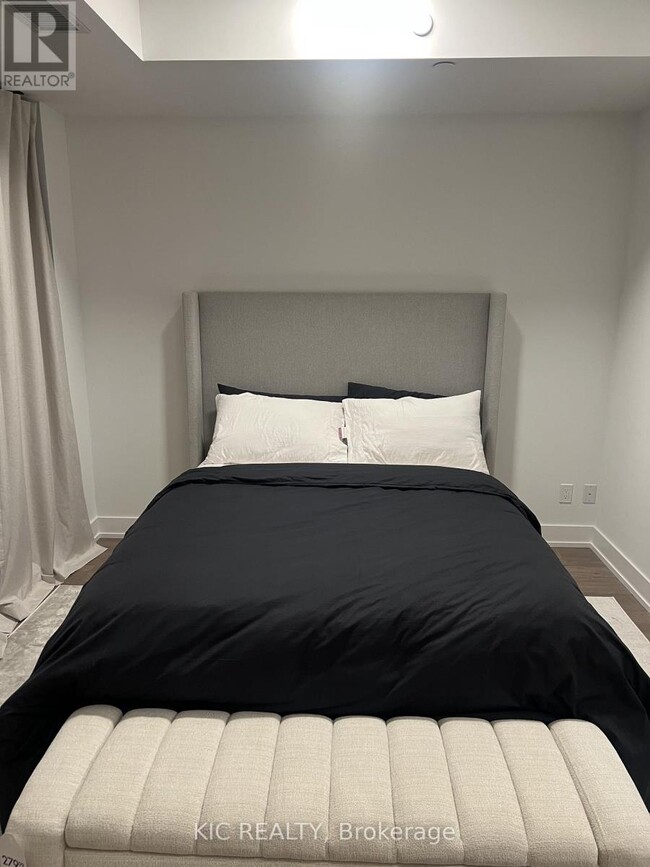 Photo du bâtiment - 308 Jarvis St