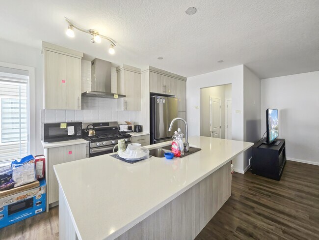 Photo du bâtiment - 1853 Carrington Blvd