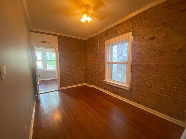 Foto del edificio - 3531 Wyandotte St