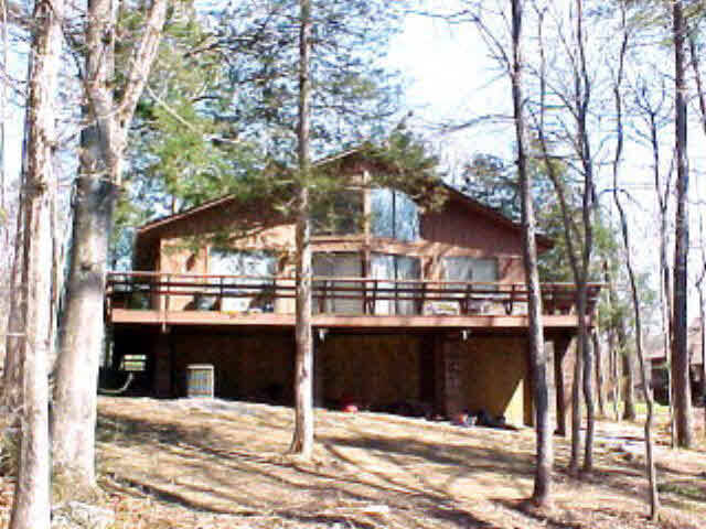 Primary Photo - 202 Martin Ln