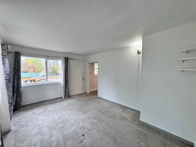 Building Photo - 9014 24th Ave SW