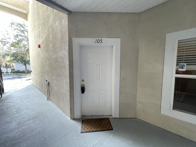 Building Photo - 6081 Maggies Cir