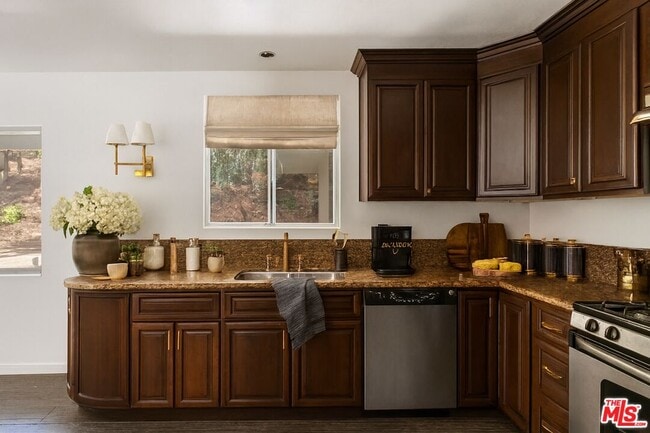 Building Photo - 17321 Castellammare Dr