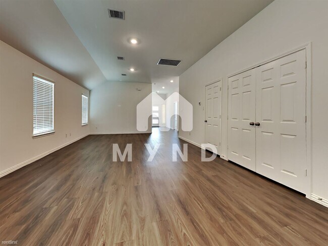 Building Photo - 4 br, 2 bath House - 15750 Harding Bend Dr