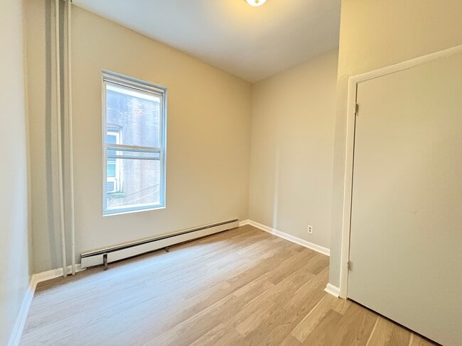 Unit 1 - 25 Bergen Ave